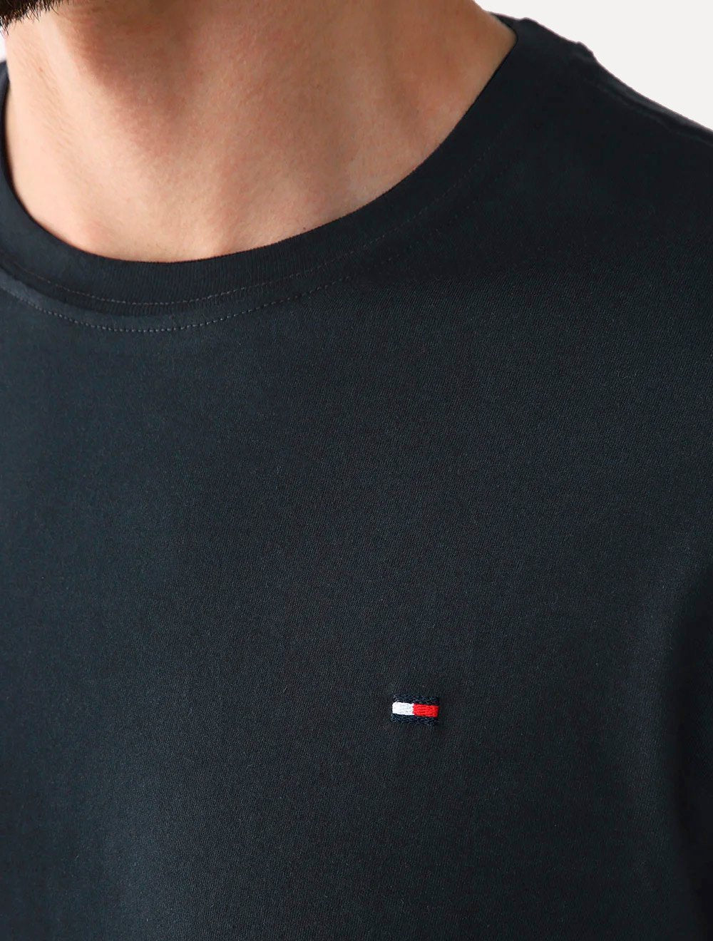 Camiseta Tommy Hilfiger Essential Cotton Tee Azul Marinho
