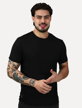 Camiseta K&J Black Travel Pack Tech Modal Preta