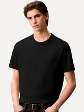 Camiseta Calvin Klein Masculina Suedine Gola Ribana Patch Logo Preta