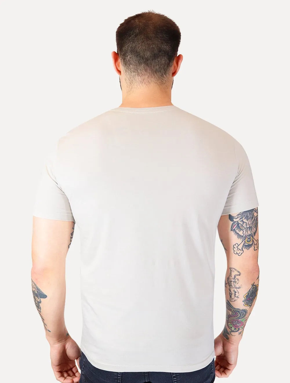 Camiseta Calvin Klein Jeans Masculina Meia Malha Logo Flow Areia