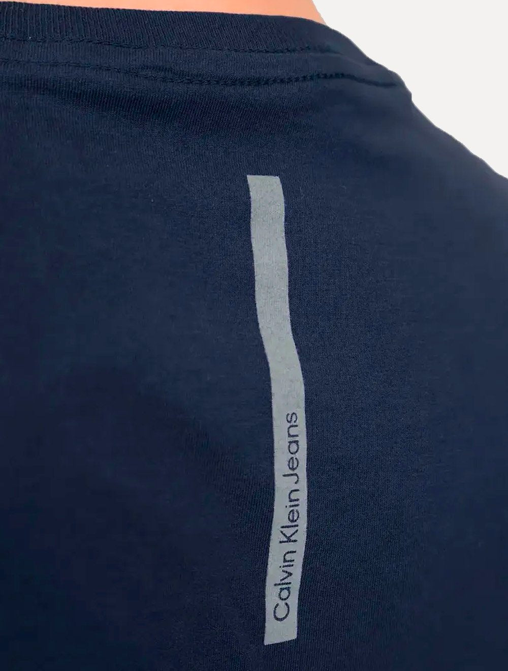 Camiseta Calvin Klein Swimwear Masculina V-Neck Slim Fit Logo Azul Marinho
