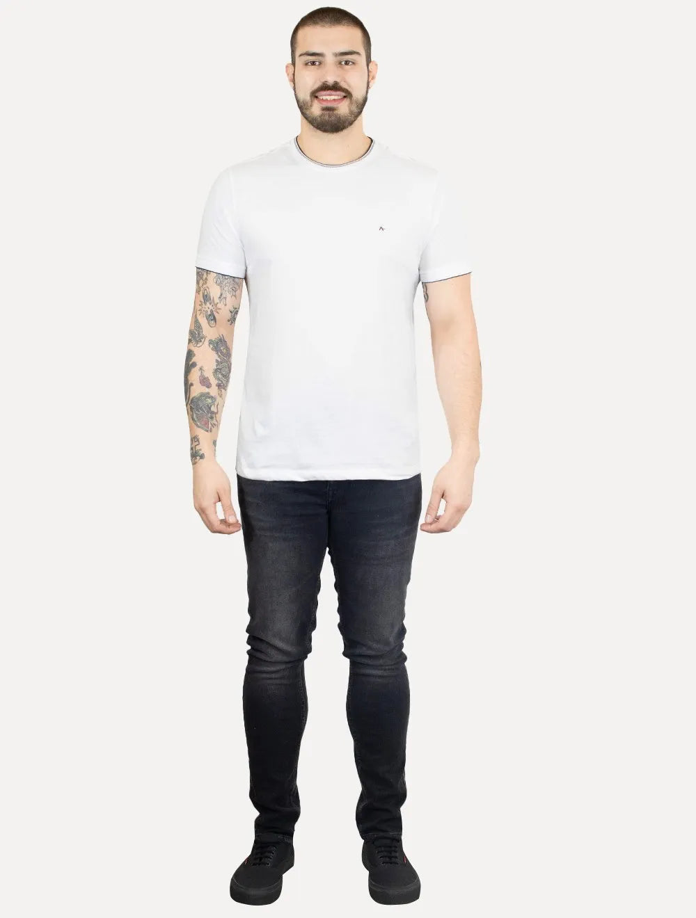 Camiseta Aramis Masculina Navy Friso Gola Branca