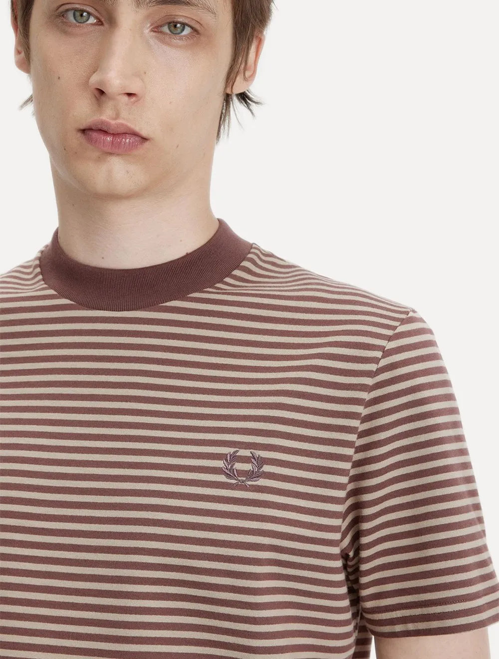Camiseta Fred Perry Masculina Fine Stripe Heavy Weight Tee Marrom/Caqui