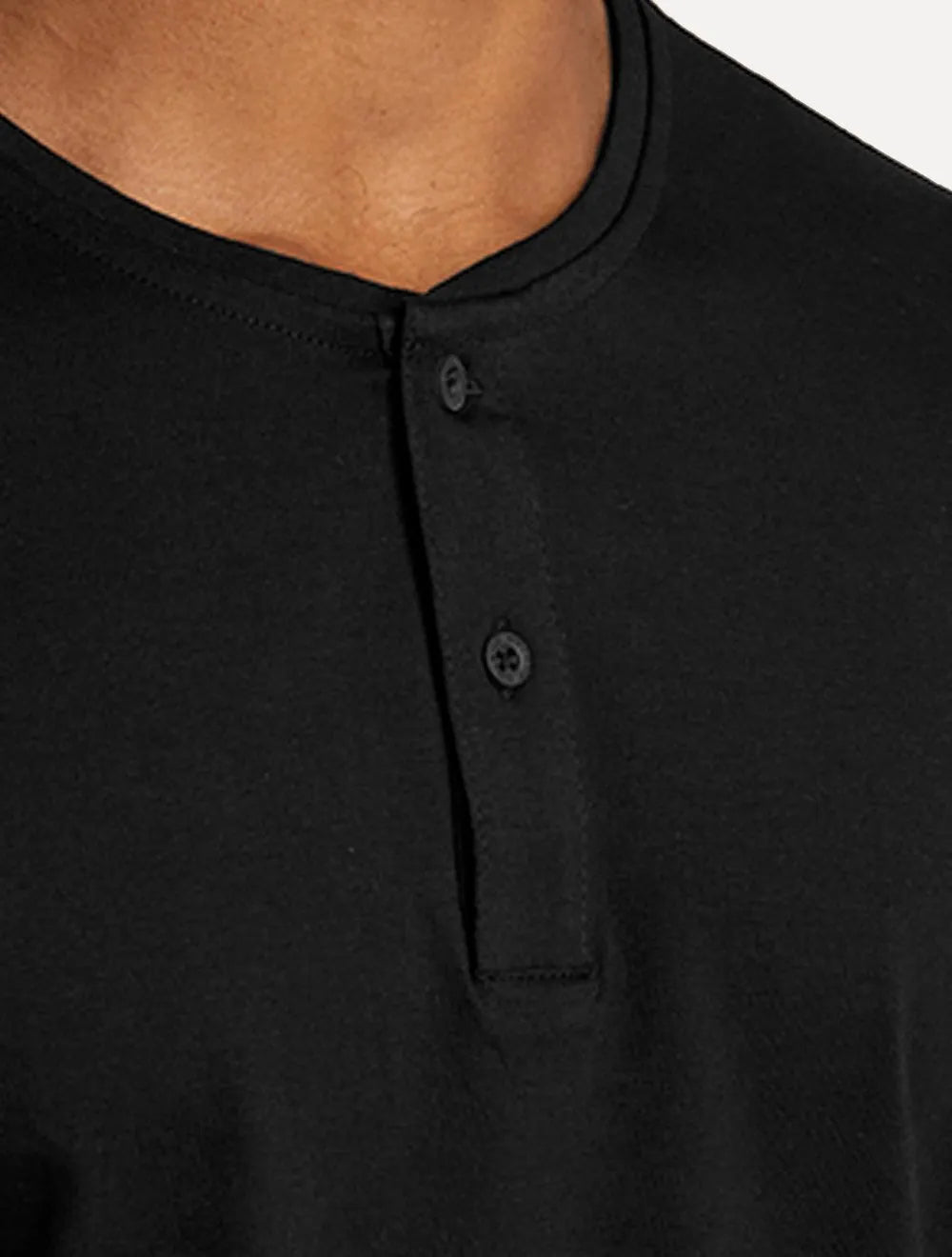 Camiseta King & Joe Masculina Botão Pima Touch Henley Preta
