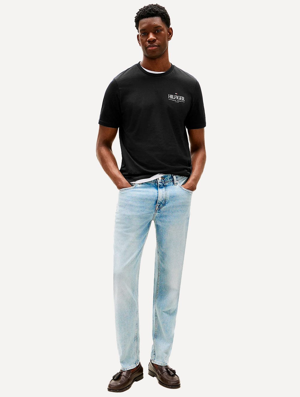 Camiseta Tommy Hilfiger Masculina Stack Poster Logo Preta