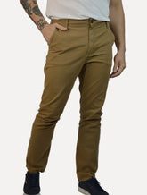 Calça Aramis Masculina Chino Sarja Classica Button Cáqui Médio