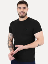 Camiseta Tommy Hilfiger Masculina Slim Fit Essential Stretch Preta