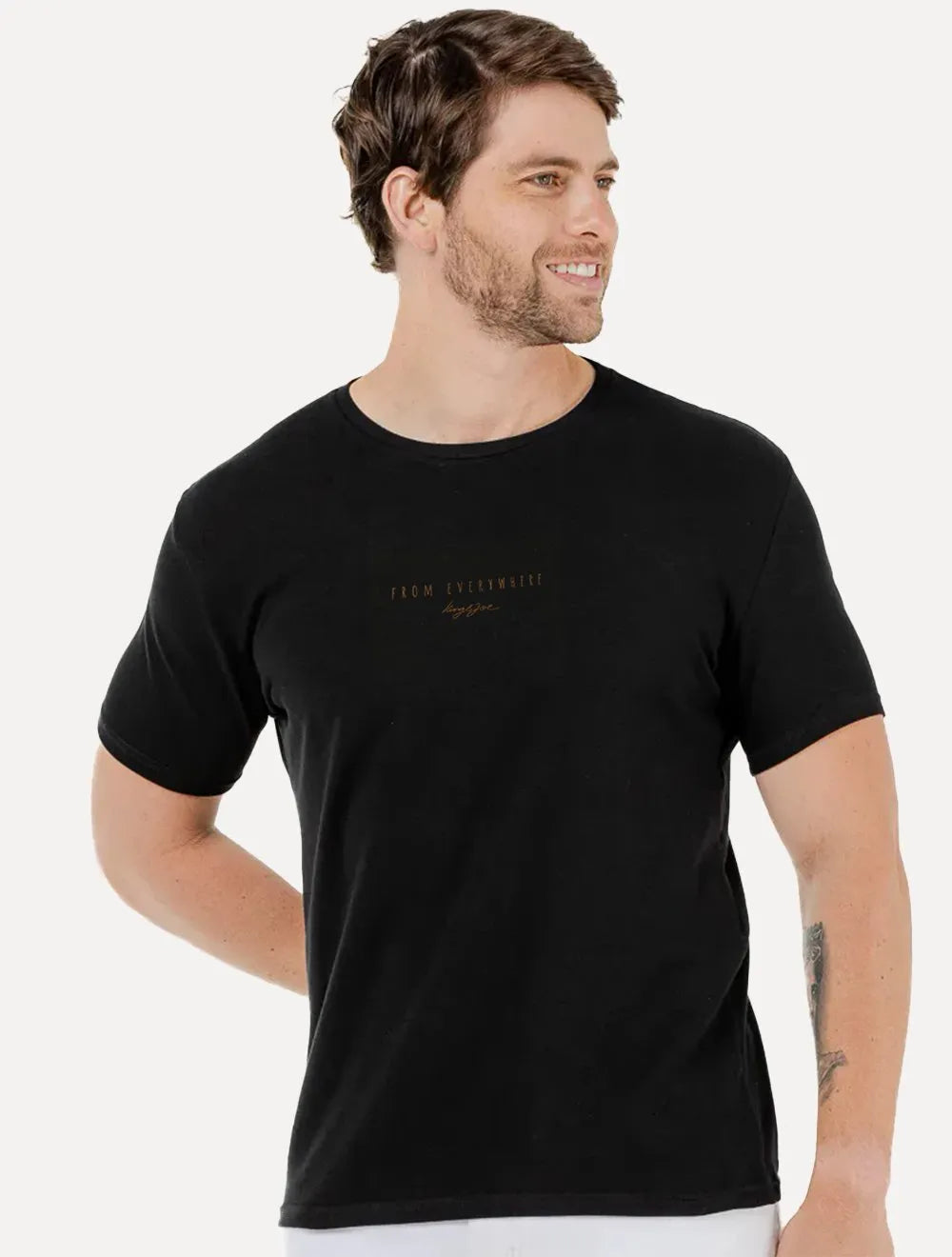 Camiseta King & Joe Masculina Slim Respira Preta