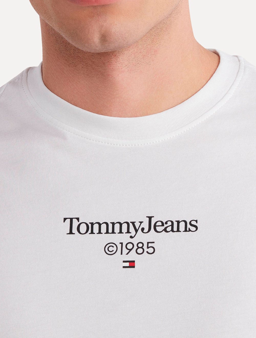 Camiseta Tommy Jeans Masculina Regular TJ 85 Entry Branca