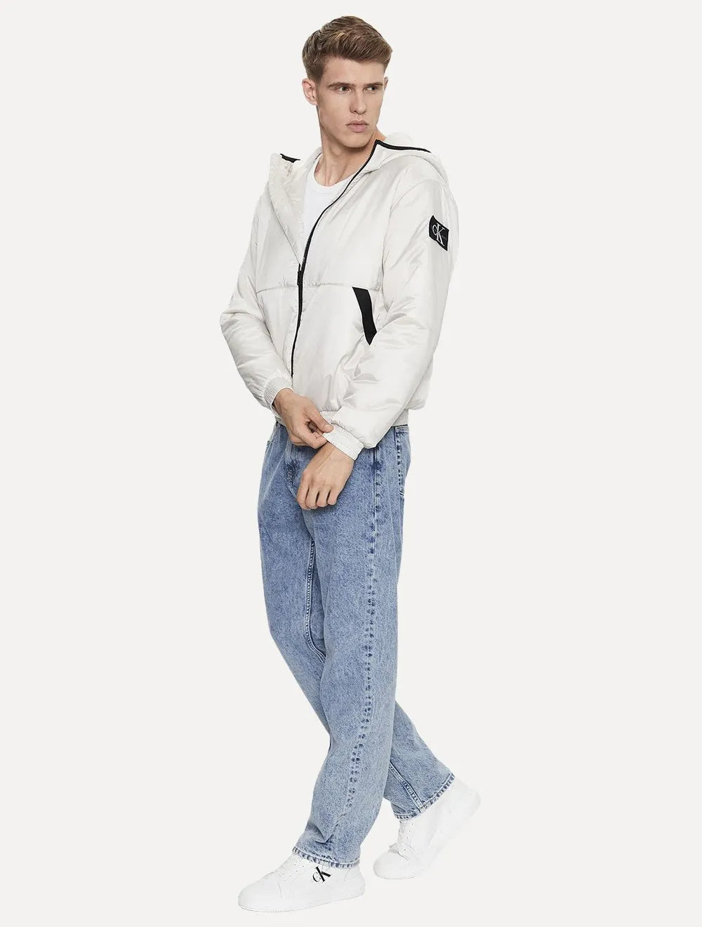 Jaqueta Calvin Klein Jeans Hooded Bomber Lateral Logo Off-White