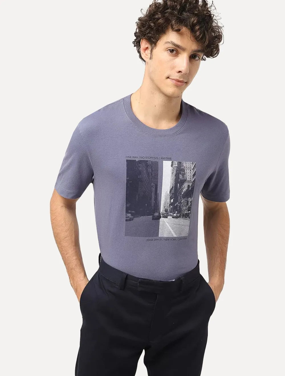Camiseta Calvin Klein Jeans Masculina Street View Azul Índigo