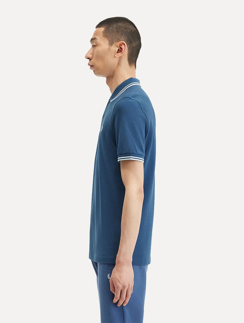 Polo Fred Perry Masculina Piquet Regular White Blue Twin Tipped Azul