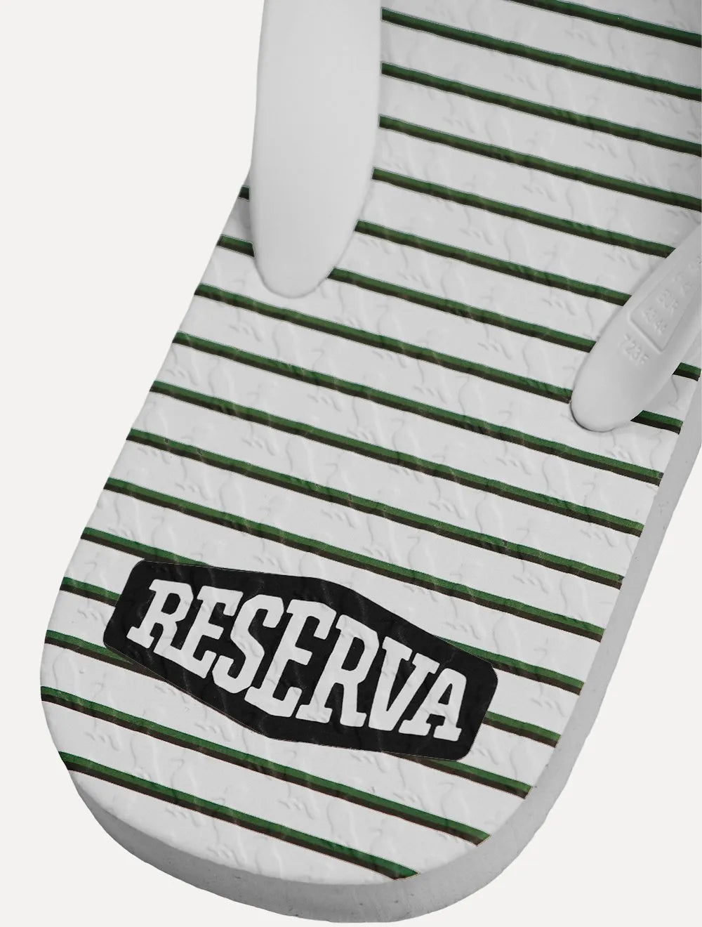 Chinelo Reserva Masculino Listrado Bandeira Branco