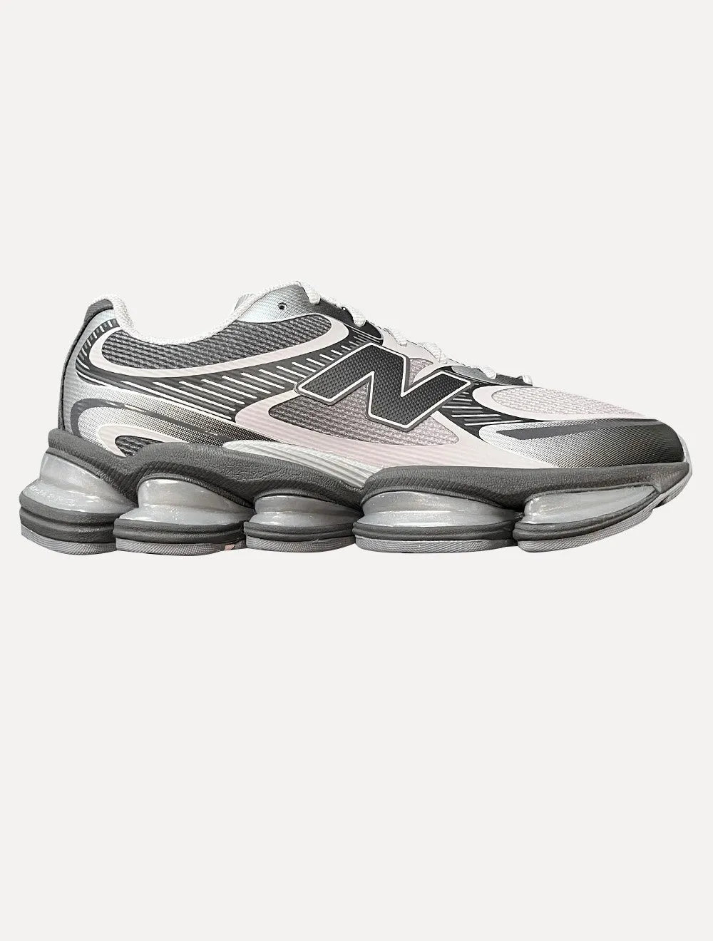 Tênis New Balance 2000 Abzorb Cinza Escuro