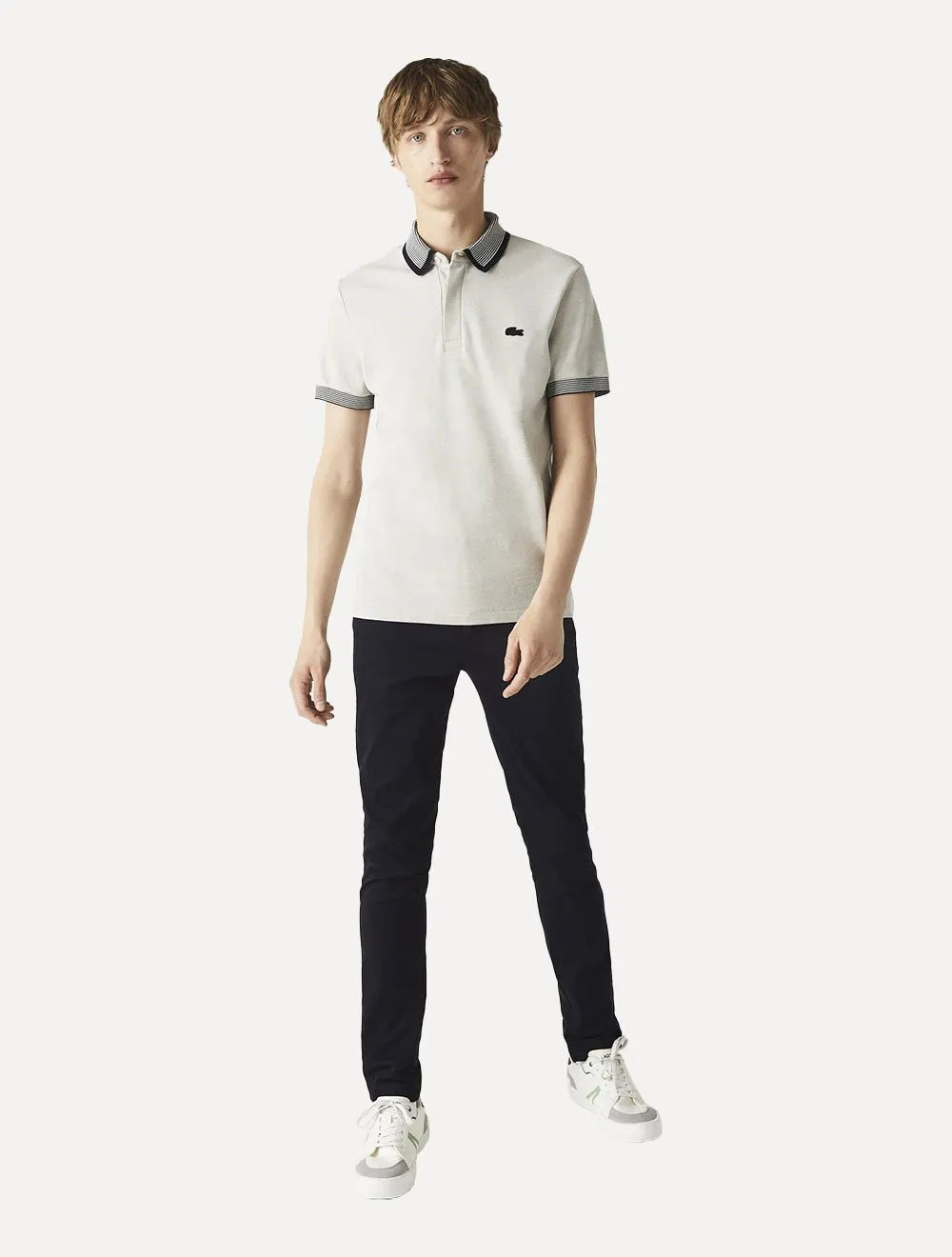 Calça Lacoste Masculina Sarja Chino Slim Fit New Classic Azul Marinho
