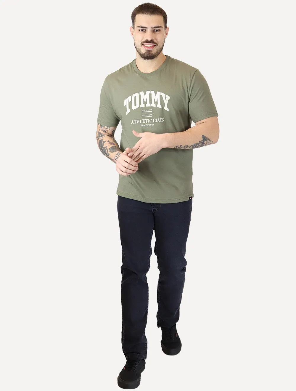 Camiseta Tommy Jeans Masculina Regular Athletic Club Verde Militar