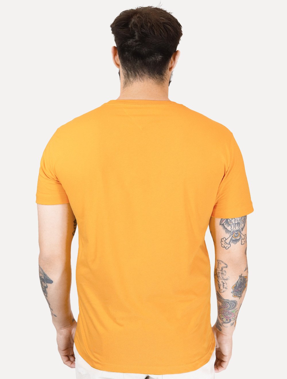 Camiseta Tommy Hilfiger Masculina Essential Cotton Amarela Escura