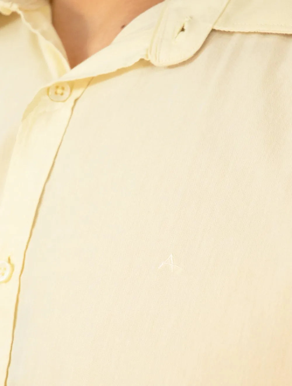 Camisa Aramis Masculina Manga Curta Slim Algodão Willis Amarela