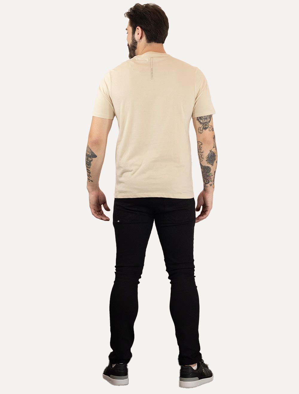 Camiseta Calvin Klein Jeans Naturals Outline CK Logo Cáqui Claro