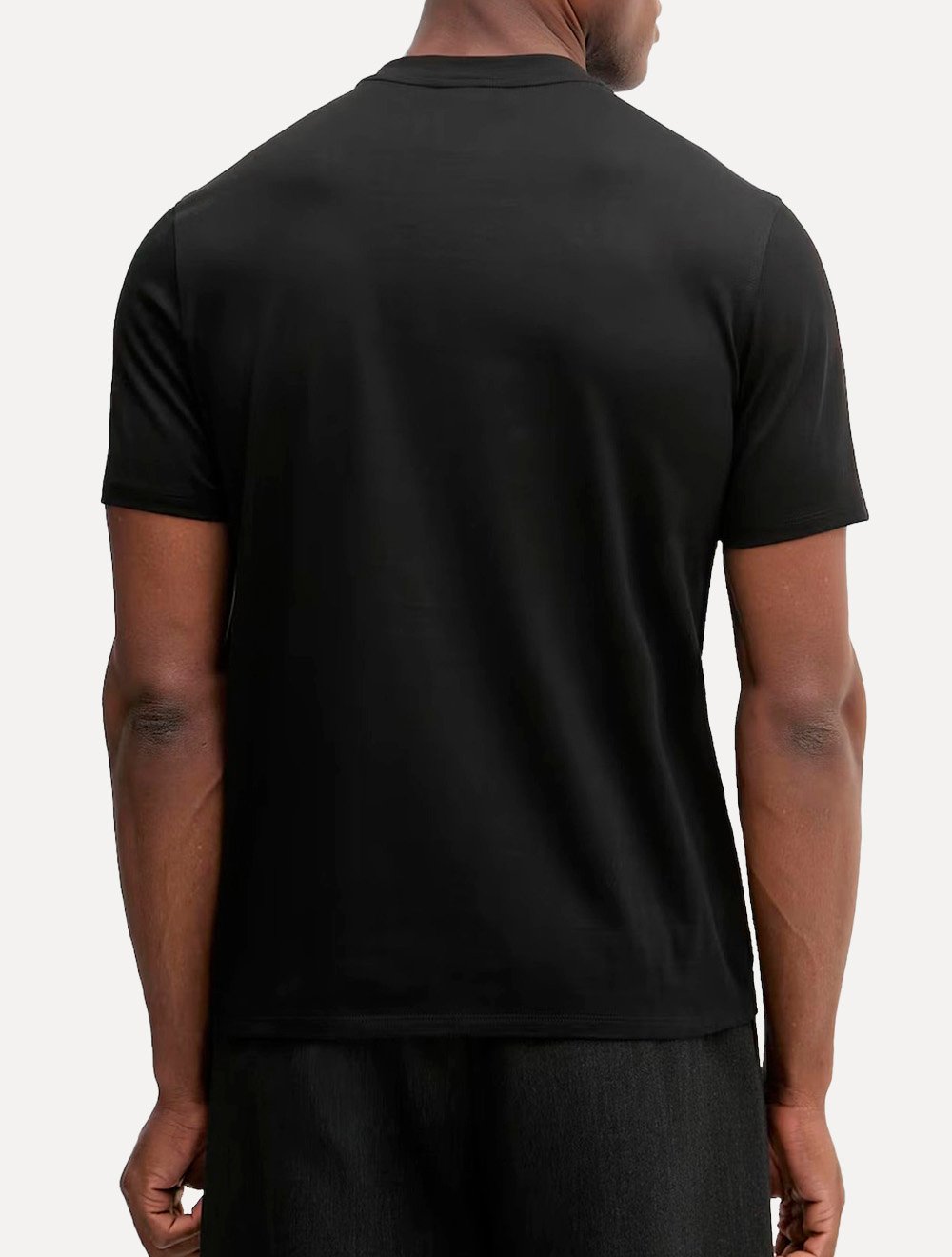 Camiseta Emporio Armani Masculina Slim Fit Pima Rubber Logo Preta