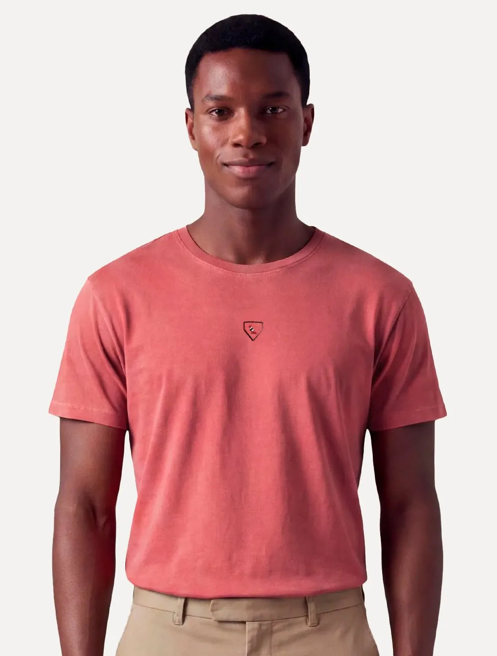 Camiseta Reserva Masculina SPFC Patch Minimalist Vermelha