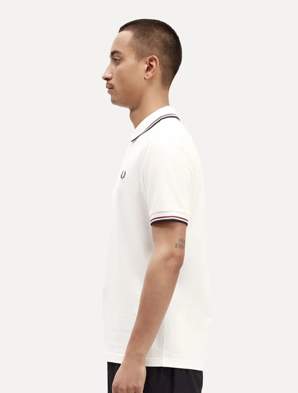 Polo Fred Perry Masculina Piquet Regular Red Navy Twin Tipped Off-White