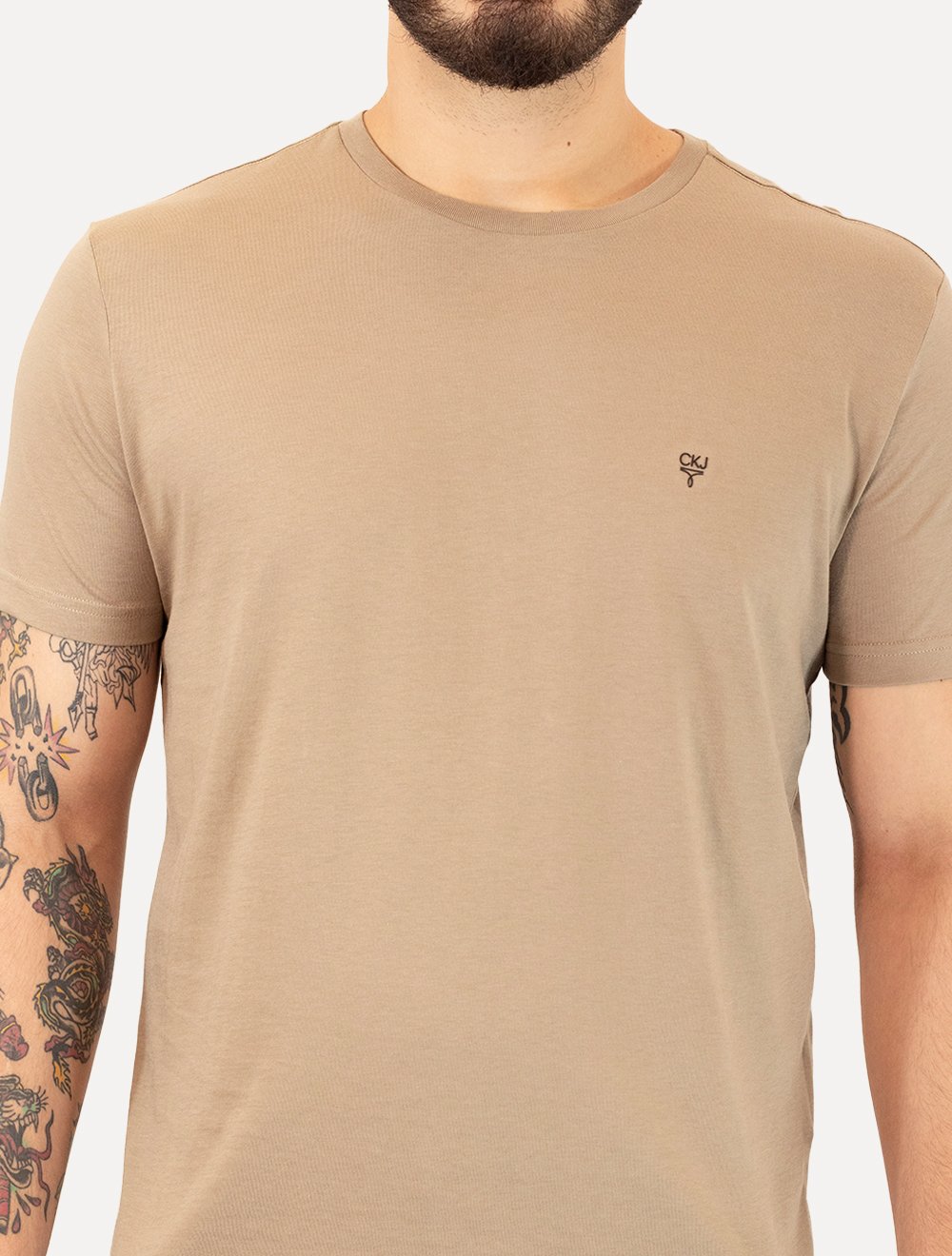 Camiseta Calvin Klein Jeans Masculina Dark Omega Relevo Caqui Médio