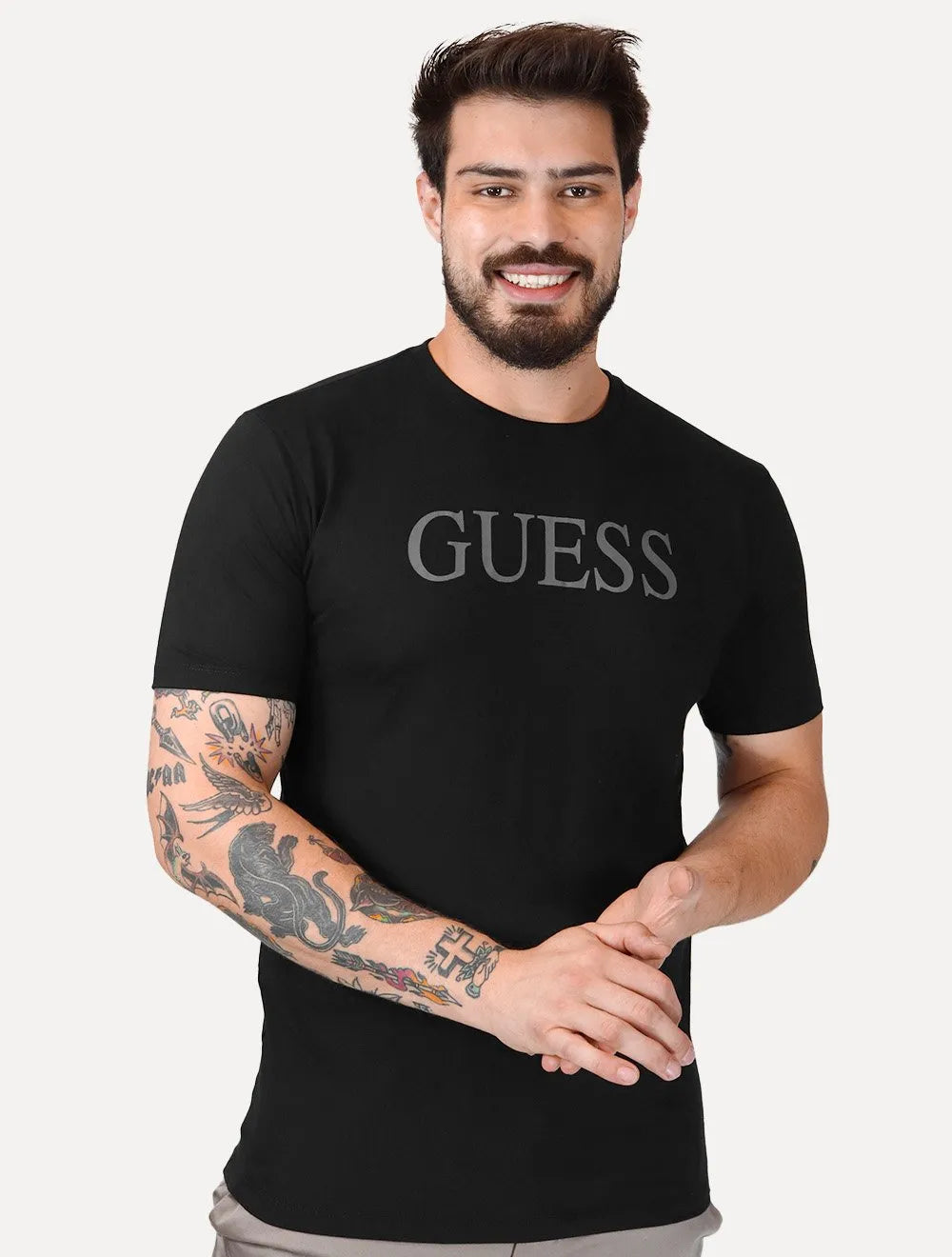 Camiseta Guess Masculina Silk Logo Simple Preta
