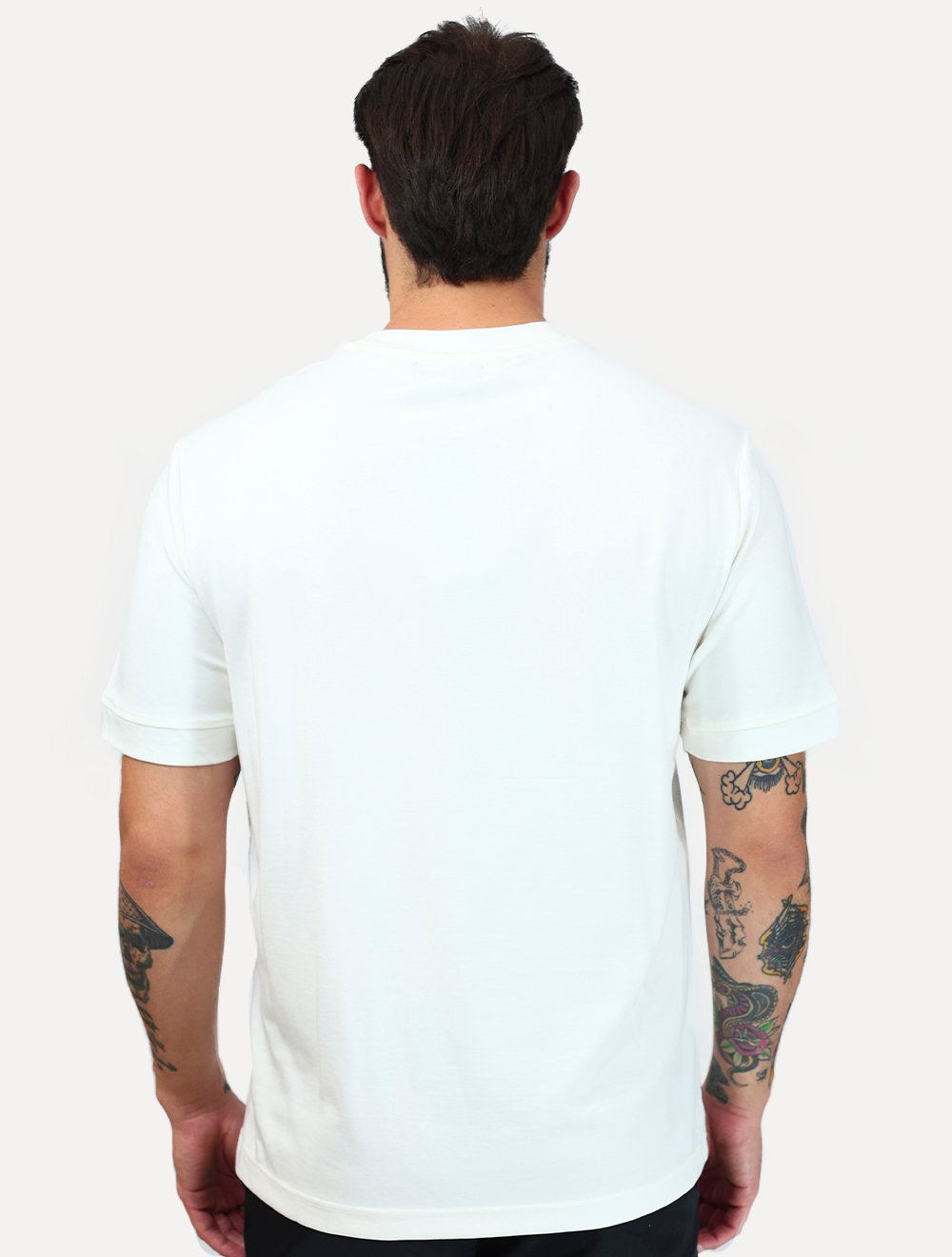 Camiseta Dixen Over Recorte Estruturado na Manga Branca