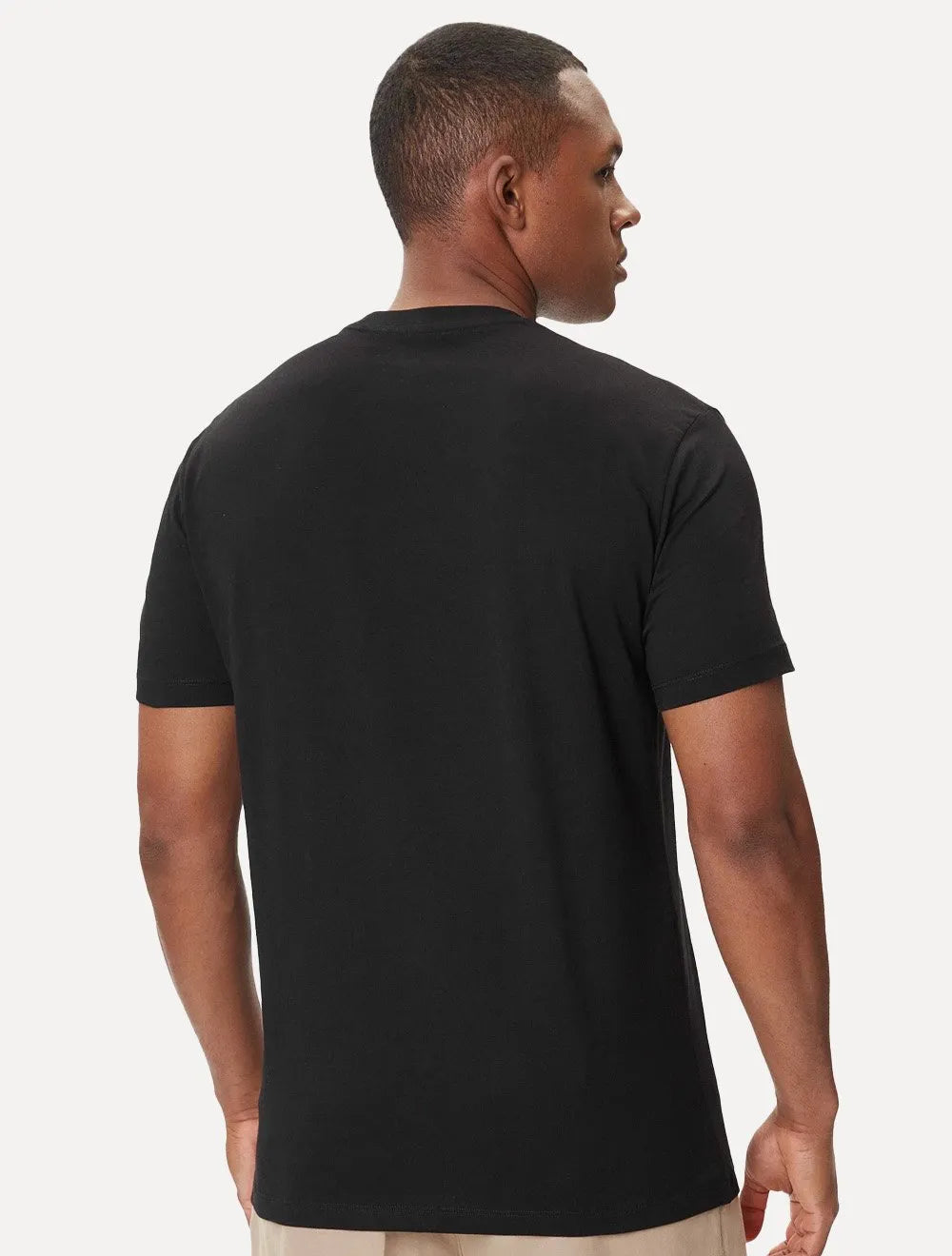 Camiseta Armani Exchange Masculina Regular Rubber AX Logo Preta