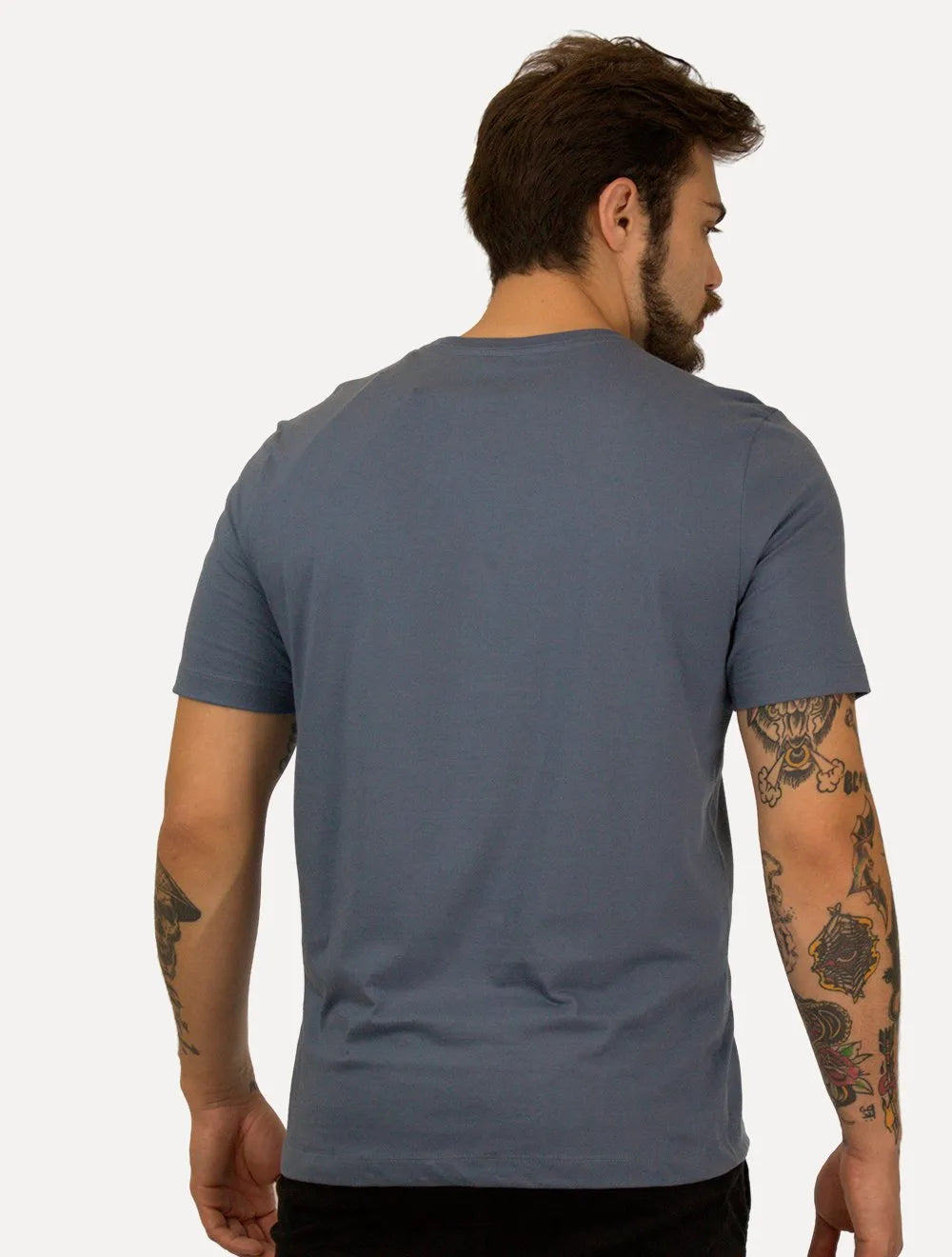 Camiseta Individual Masculina Comfort Bolso Peixes Azul Médio
