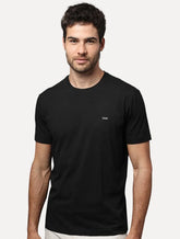 Camiseta Calvin Klein Jeans Masculina Egyptian Cotton Rubber Patch Preta