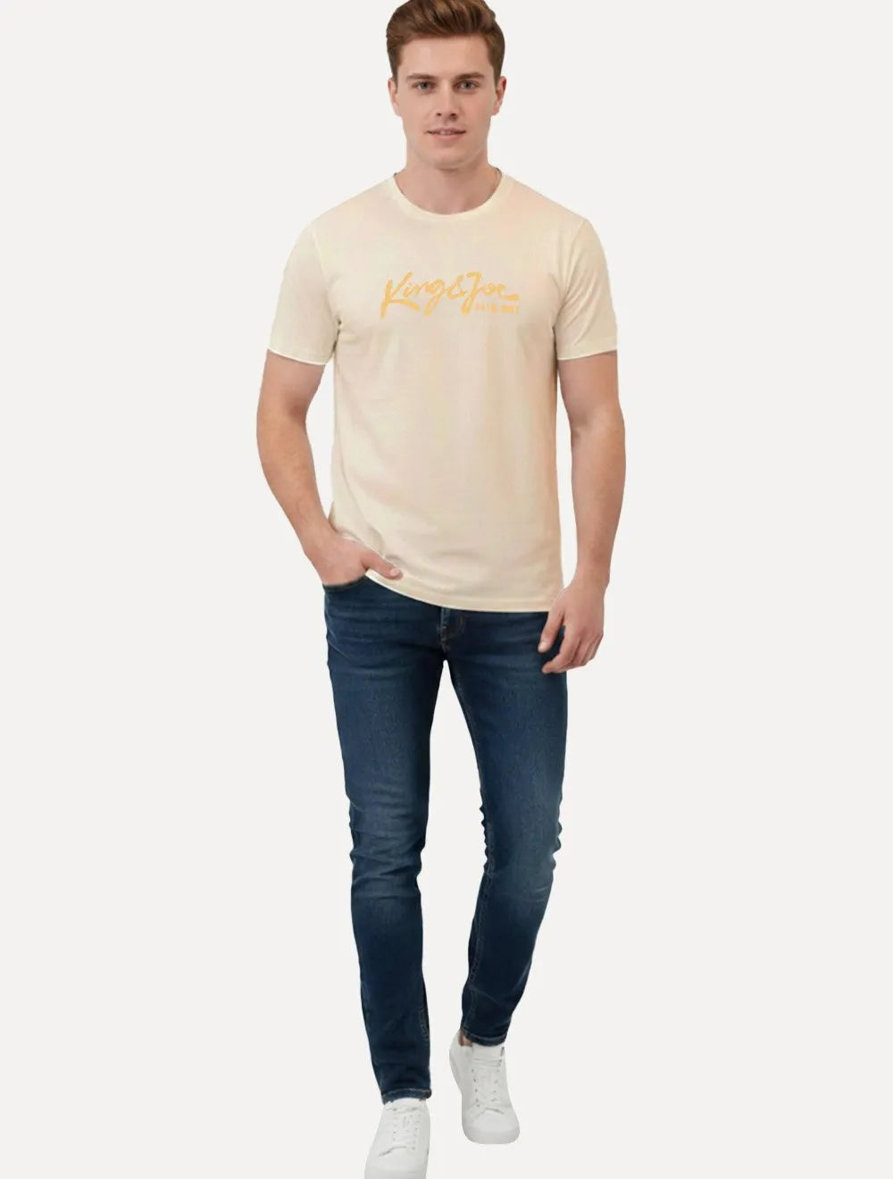 Camiseta King & Joe Masculina Signature Logomania Estd 2013 Areia