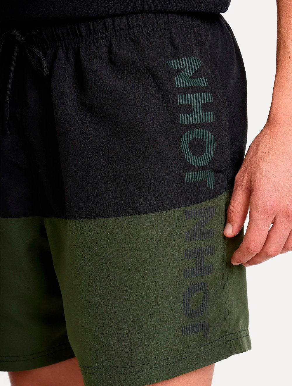 Short John John Masculino Regular Fit Bicolor Preto/Verde Escuro