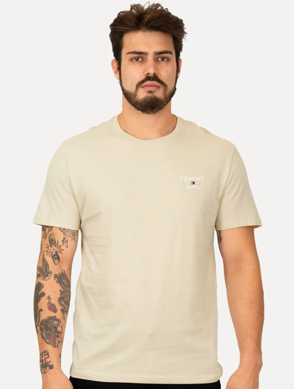 Camiseta Tommy Jeans Masculina Regular Corp Chest Areia