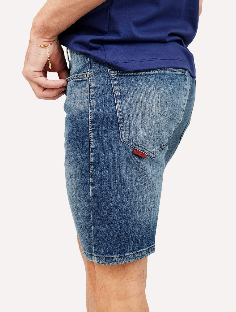 Bermuda Ellus Jeans Masculina Dark Indigo Elastic Long Médio