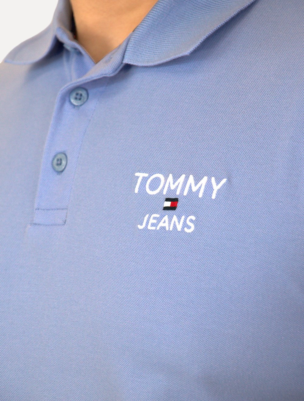 Polo Tommy Jeans Masculina Regular Corp Chest Azul Claro