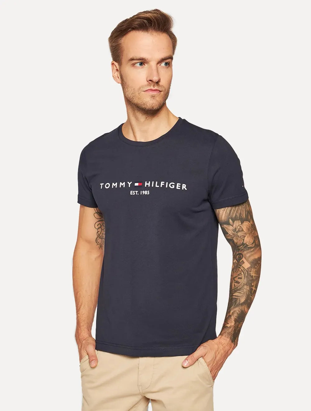 Camiseta Tommy Hilfiger | Masculina Core Logo Tee Azul Marinho