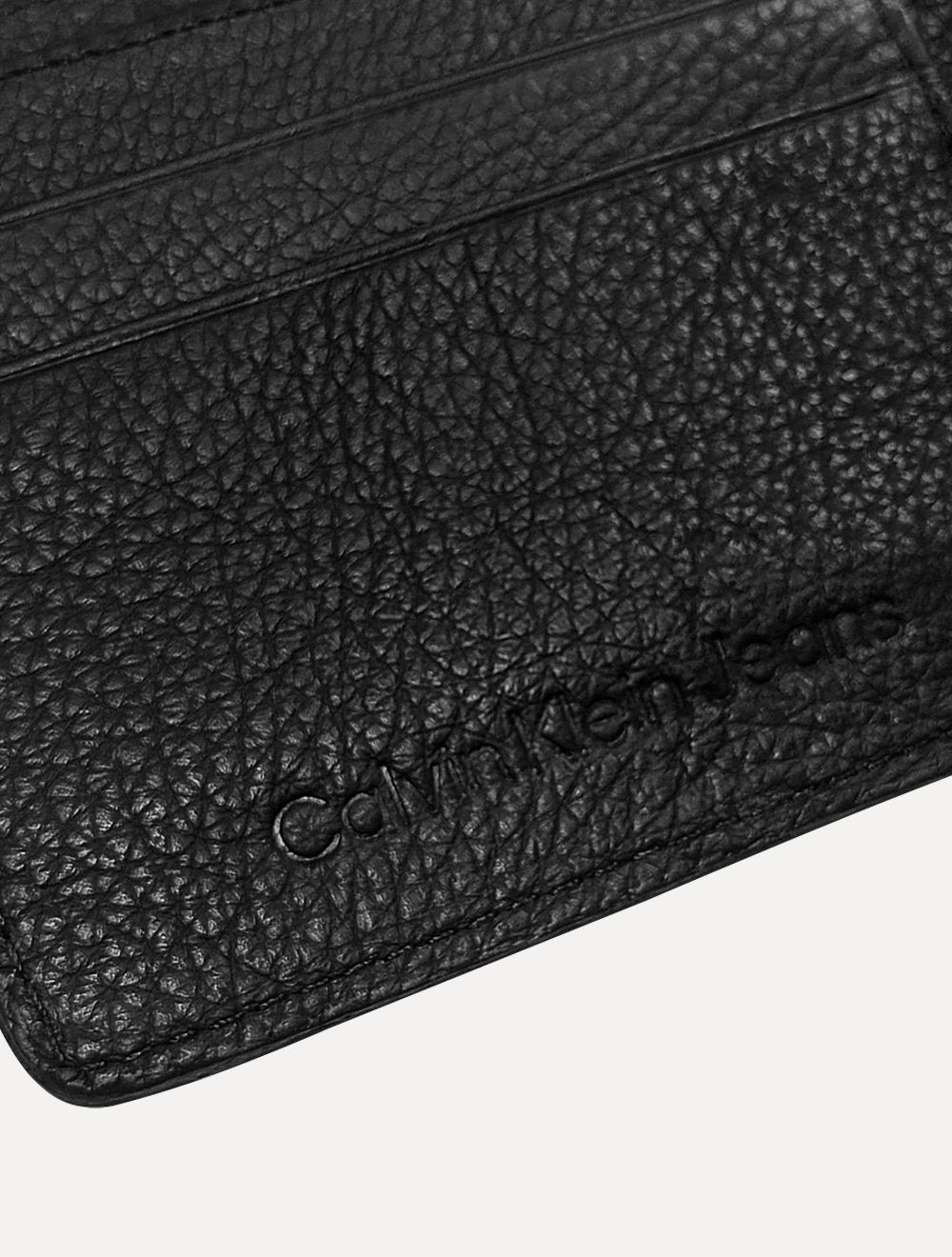 Carteira Calvin Klein Jeans Couro Média CKJ Floater Queima Preta