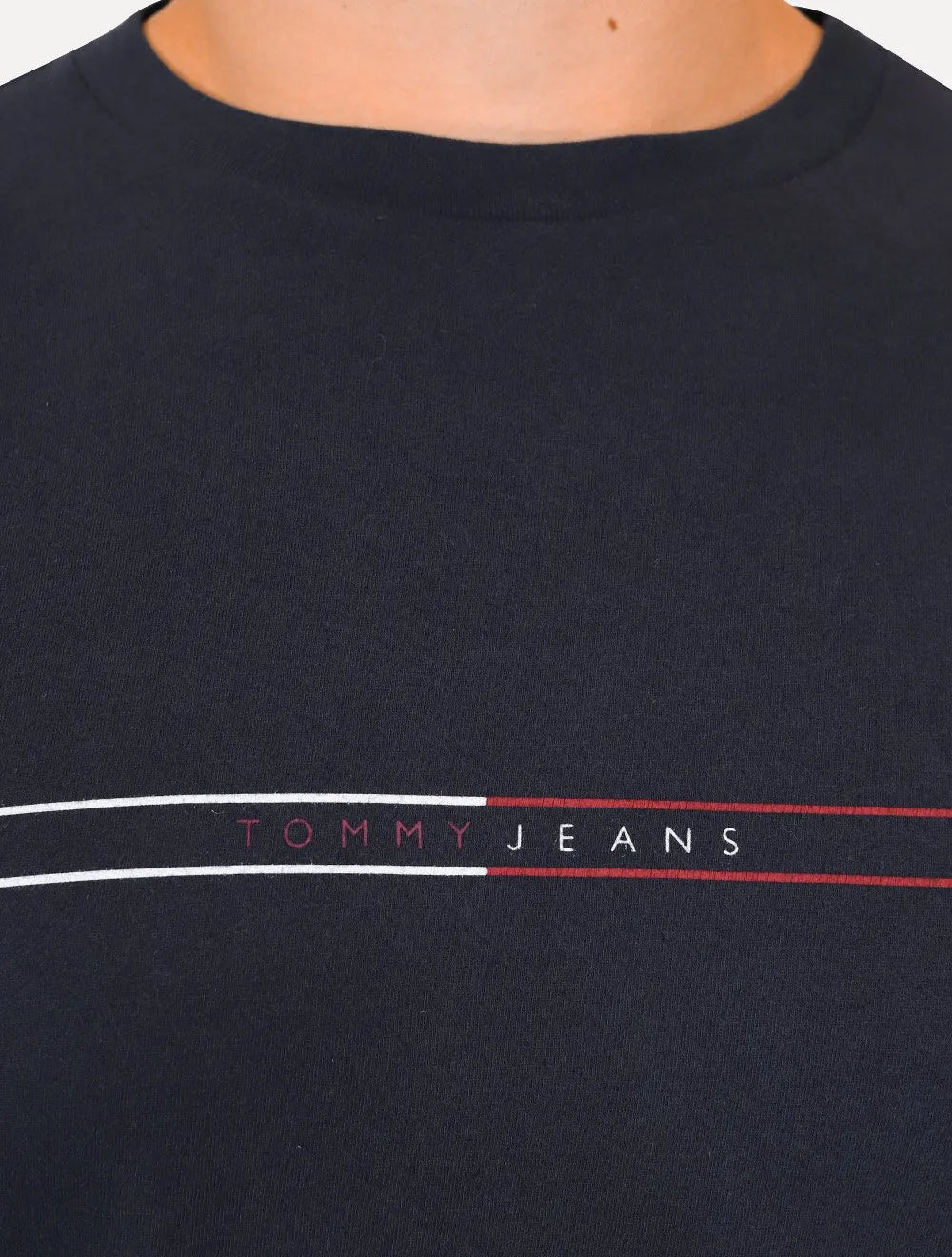 Camiseta Tommy Jeans Masculina Core Linear Stripe Logo Azul Marinho