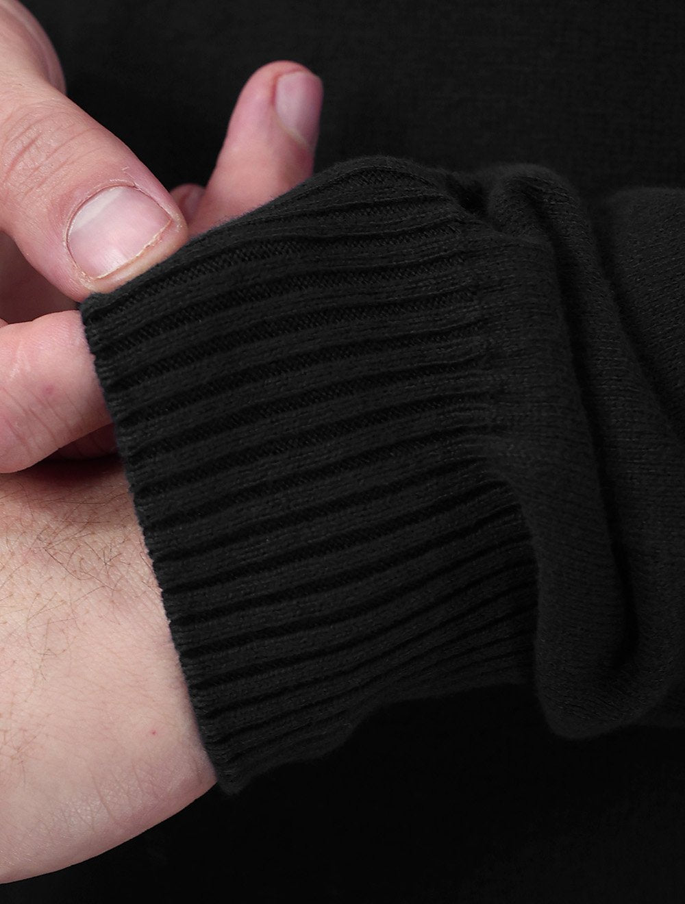 Suéter Dixen Masculino Tricot Tinturado Gola V Preto