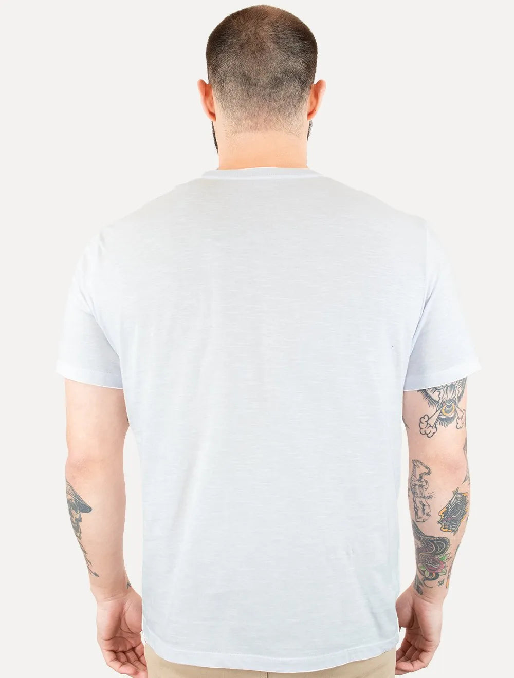 Camiseta Calvin Klein Jeans Masculina Flamê Etiqueta Branca