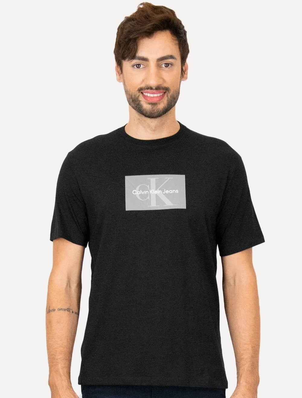 Kit Camisetas | Calvin Klein Jeans Basic Preta 2UN