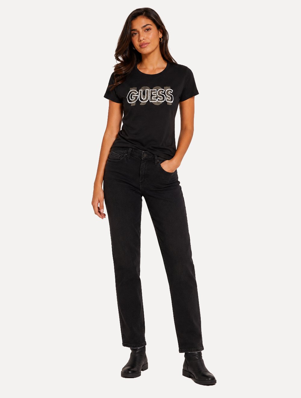 Camiseta Guess Feminina 1981 Logo Bicolor Preta