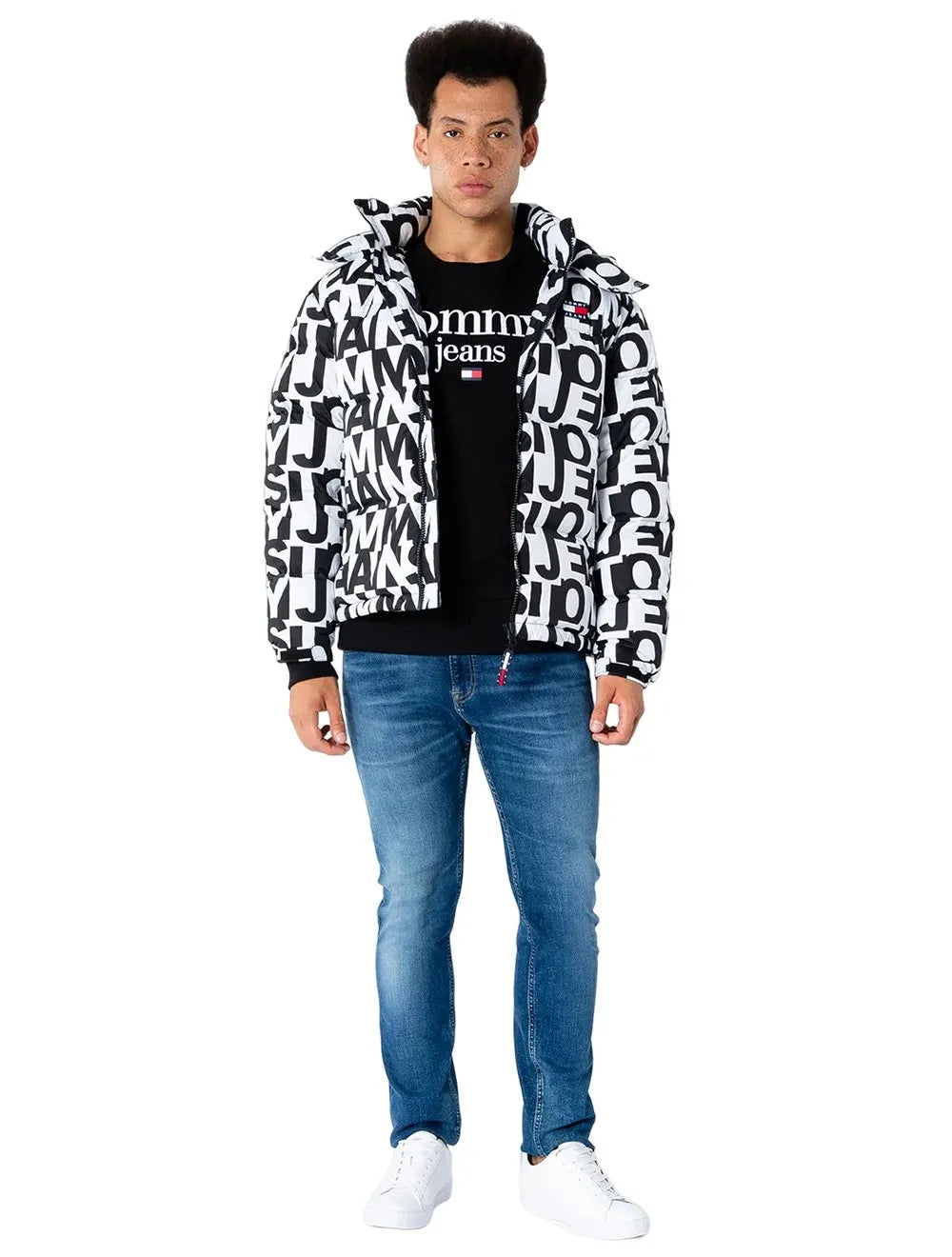 Moletom Tommy Jeans Masculino Regular Crewneck Modern Corp Logo Preto