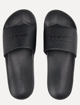 Chinelo Tommy Hilfiger Print Tumble Pool Slide Preto