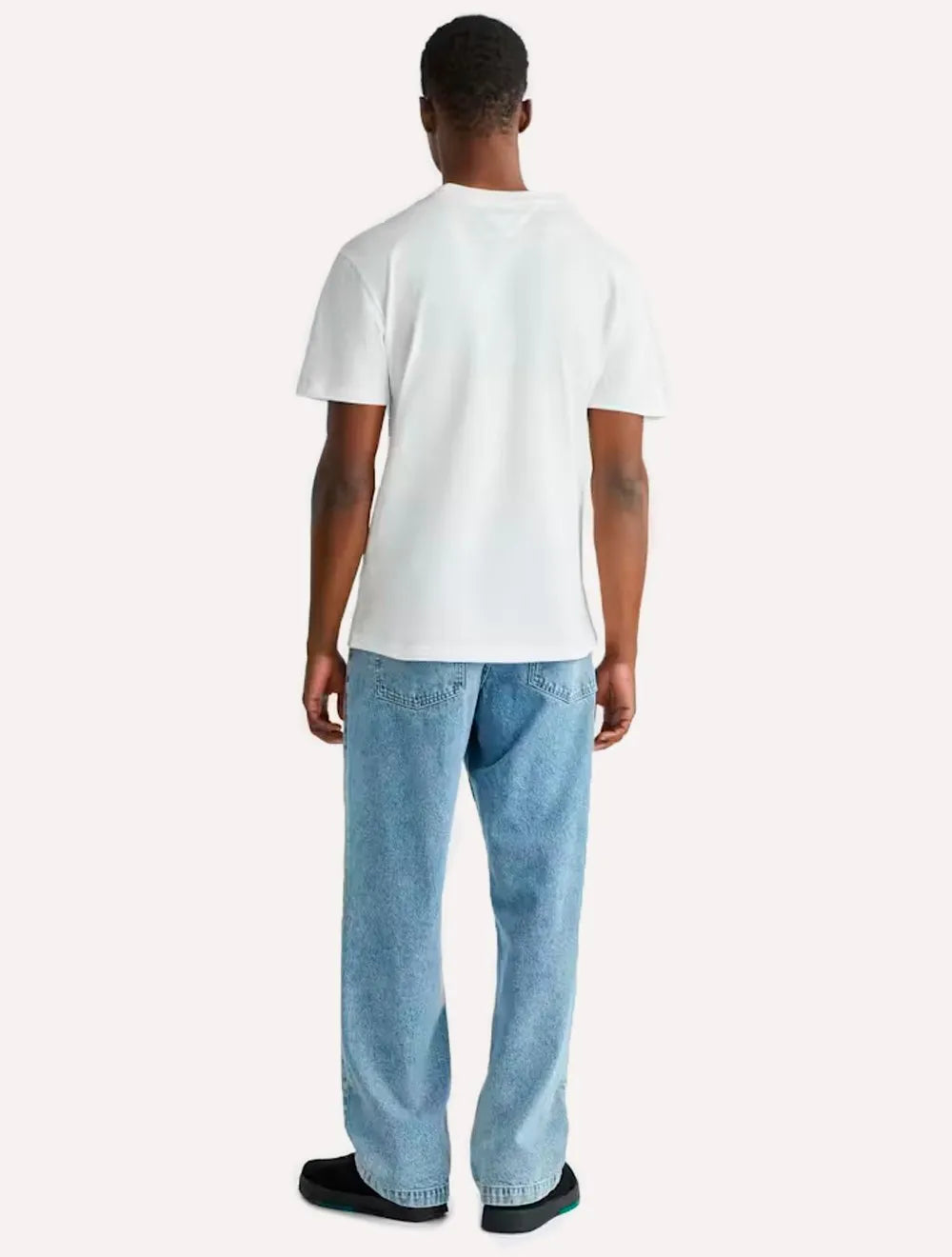 Camiseta Tommy Jeans Masculina Classic Spray Flag Branca