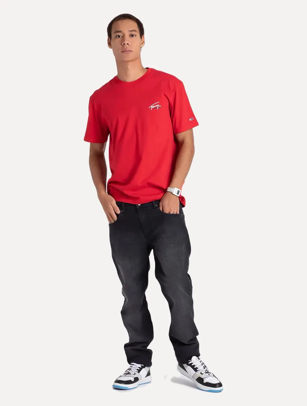 Camiseta Tommy Jeans Masculina Regular Classic Smal Flag Vermelha