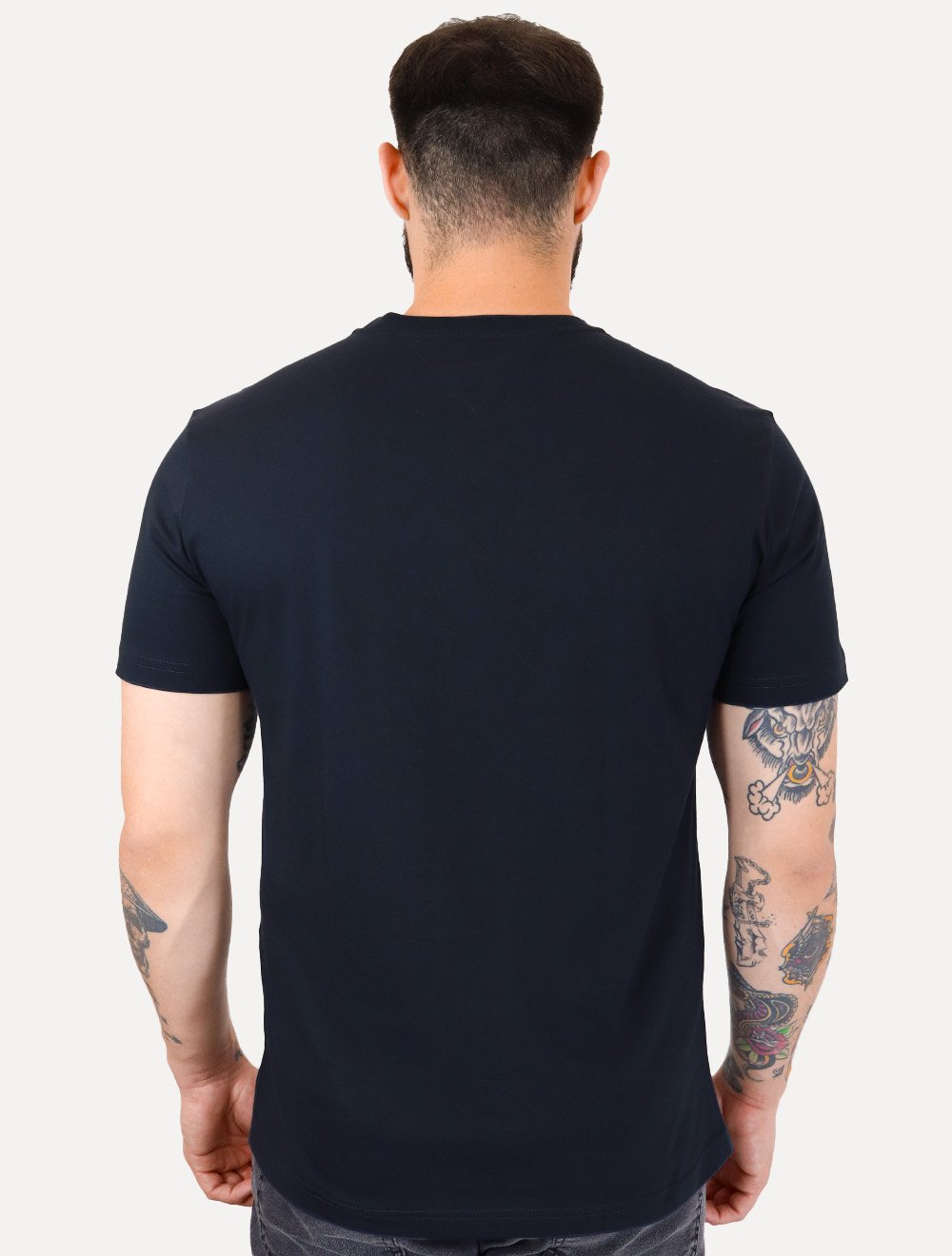 Camiseta Tommy Hilfiger Masculina Linear Flag Graphic Azul Marinho