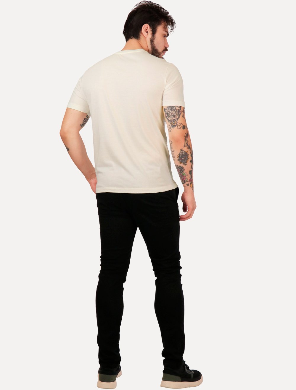 Camiseta Calvin Klein Masculina Institutional Logo Off-White
